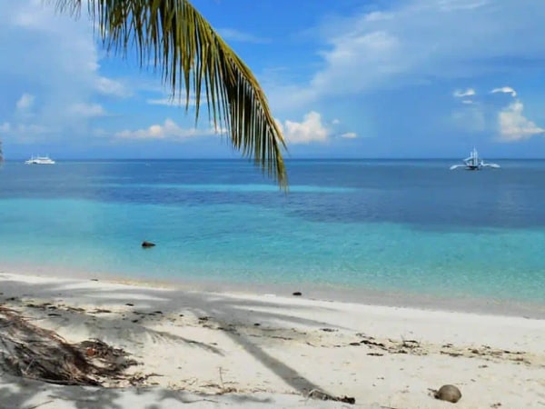 Kalanggaman & Malapascua Island Day Tour with Private Transportation